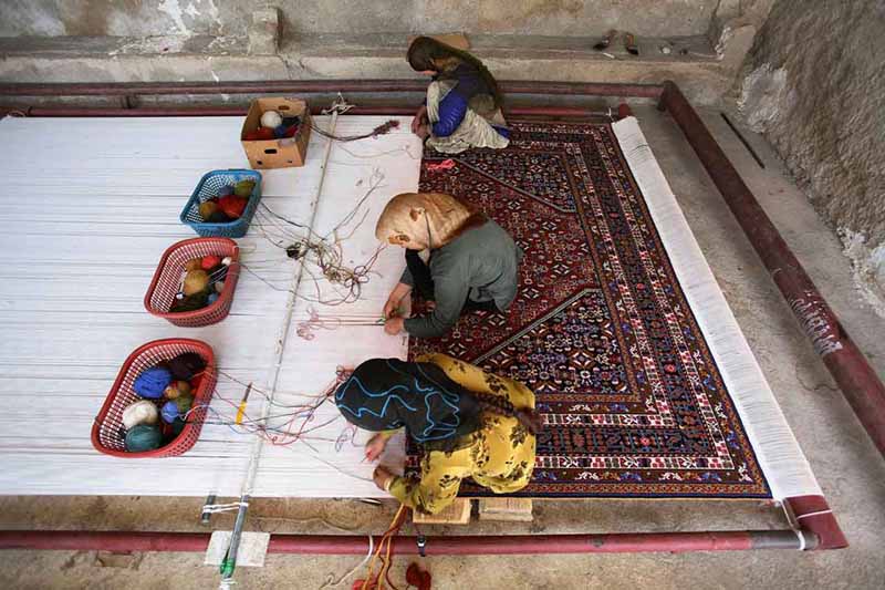 گبه بافی و قالی بافی توسط عشایر قشقایی - گبه دستبافت ایرانی 